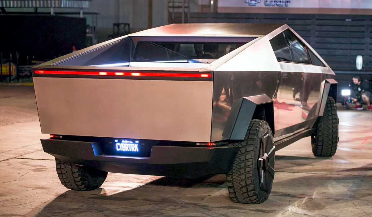 Tesla Cybertruck 2019 concept vehicle rear with tailgate and red lightbar