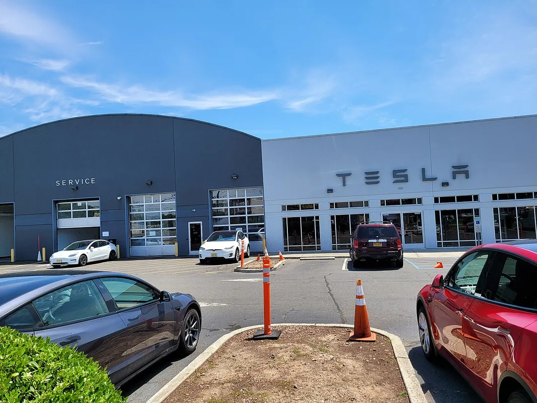 Tesla Service Center in Springfield, New Jersey